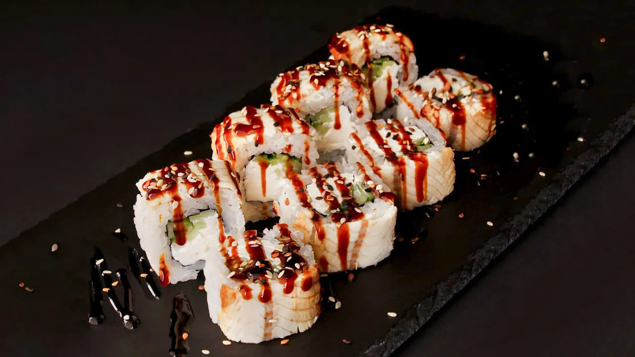 Унаги филадельфия (добавки не входят)